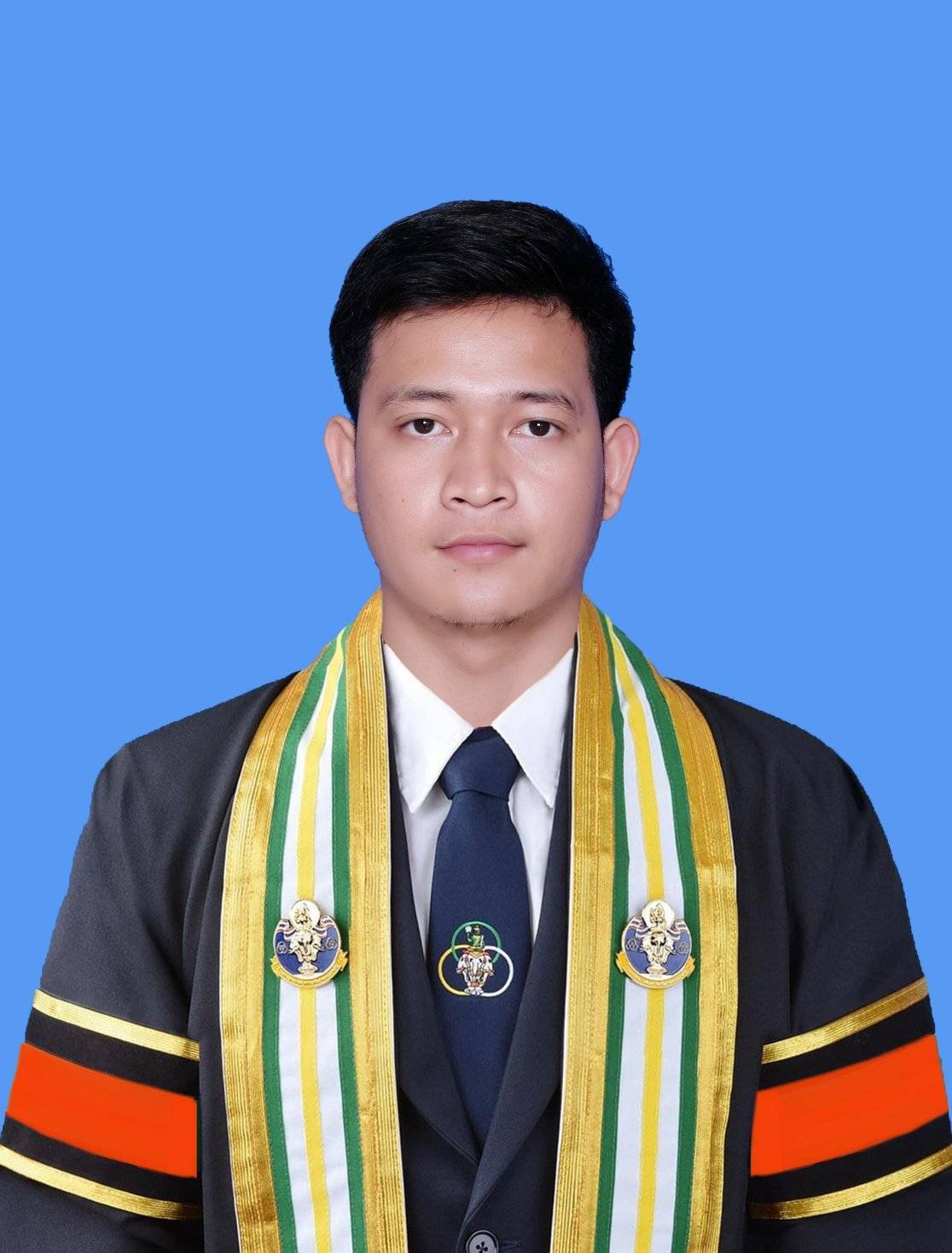 นายธนาวุฒิ  ทองน้อย