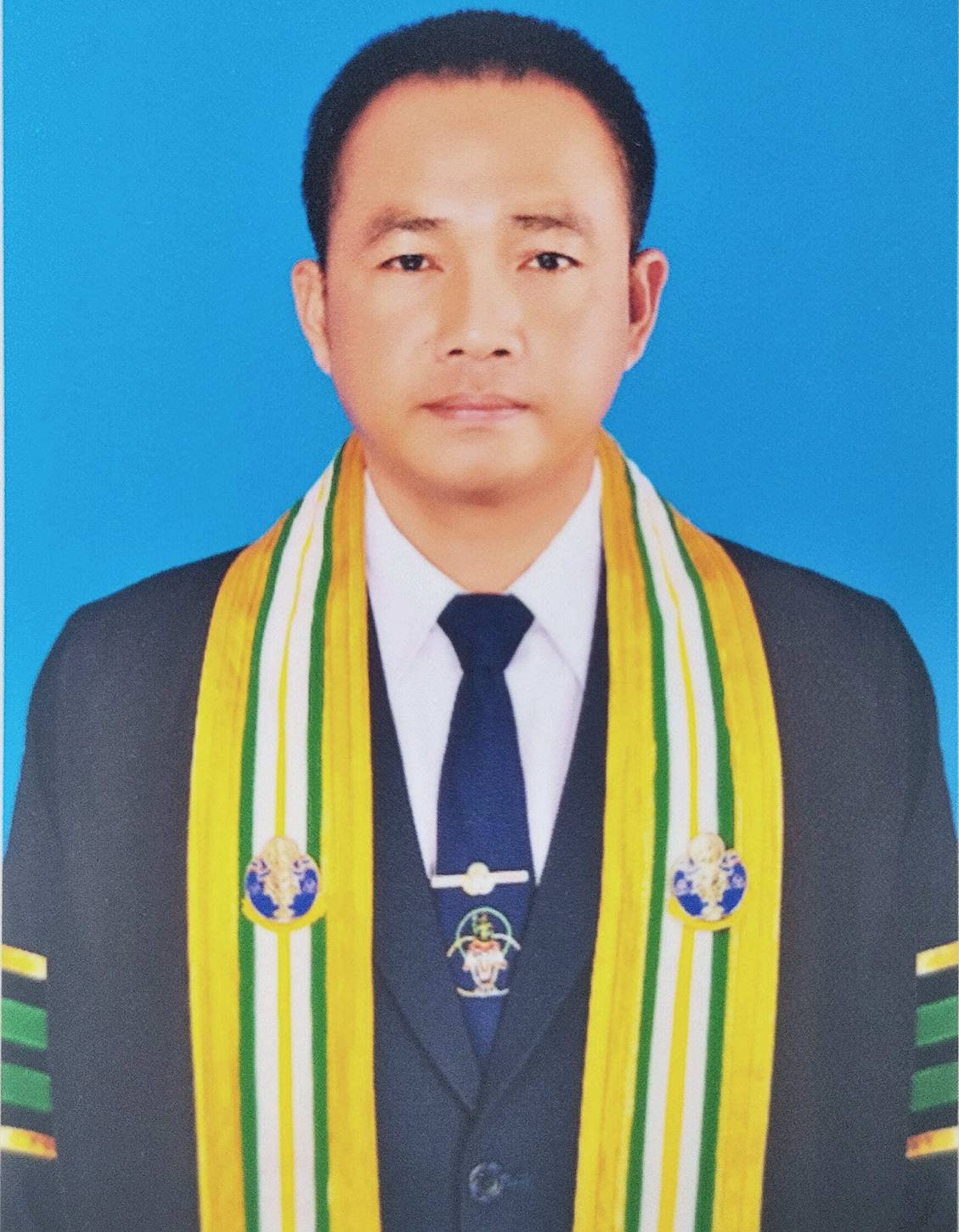 นายฉลอง สร้อยสีหา